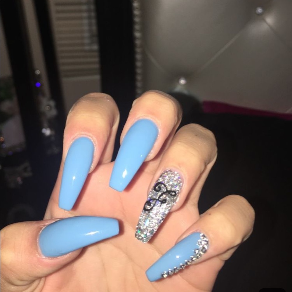 Meet your Posher, Natty